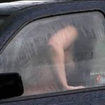 入室盗窃却被女主人强迫发生关系 小偷报警…