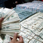 中国外汇能动用的不超过4000亿，中国公民65岁以上不能换外汇