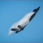 南华早报：谷歌被曝正暗地帮中国改进J-20战机。是这样的战机敢和美国军队打仗吗？！