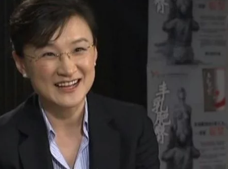 中国央视记者董倩