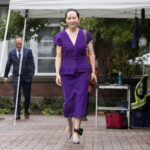 美国曾要求多国抓捕孟晚舟？最终出手的是加拿大