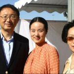 杨洁篪对美强硬洗脱其卖国嫌疑，他的女儿杨家乐获全额奖学金在耶鲁大学读书,