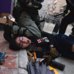 看不下去了？敏感时刻 新华社主管罕见发声！中国警察不干正事儿