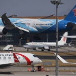 大量中国公民被迫滞留在迪拜女孩子流落街头，中国大使馆绝不帮忙甚至帮倒忙删除求助帖子