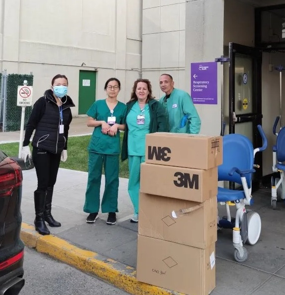 纽约华女向医院送数万口罩不留名