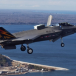 四川进入战时状态 成都人急出逃被堵 逾百航班取消