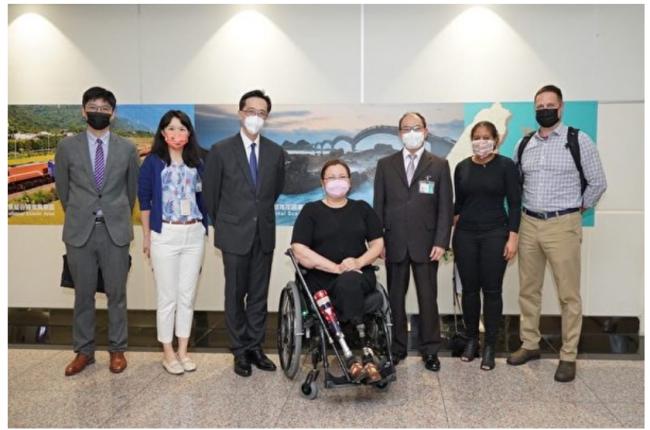 突发！她再率团访台 大量解放军飞机出动报复