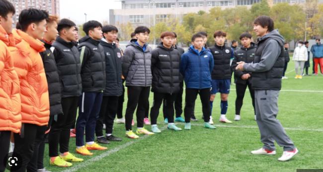 李铁落网原因：逼急福布斯大佬 对方举报