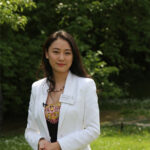 秦刚没事，彭丽媛有事；四中全会前夕权斗你死我活！