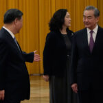 王毅反水习近平：习的外交战略搞得中国没有朋友还被处处针对