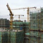 继续大放款吃回扣，中共国房地产政策发生180度大逆转