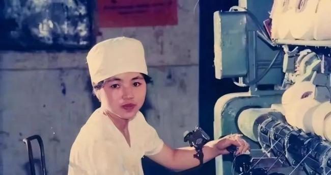 三湘第一女巨贪 &ldquo;睡服&rdquo;40多个官员 狱中怀孕 - 蒋艳萍