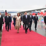 习近平恶灵附身，是魔鬼，和他握过手的独裁者都会下台！刘源：跟着习近平走的人不会有好下场