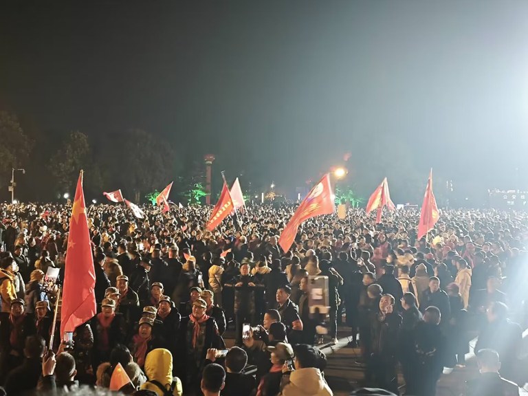 毛泽东故乡聚集了大批&ldquo;毛粉&rdquo; - 中国人的贫穷是有原因的！粉红，自干五，小粉红