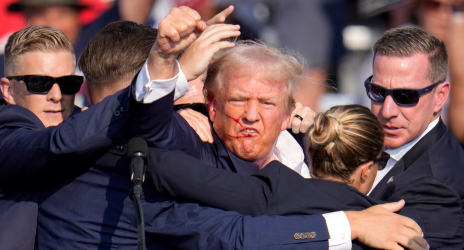 川普特朗普竞选被枪击，竞选团队称特目前情况良好