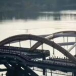 起义？北京潮白河大桥被纵火燃烧