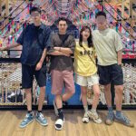 宋伊人被爆一年同时交欢五名“小鲜肉”; 广电总局局长震怒：“这简直比妓院还肮脏！必须严查到底，肃清行业！”