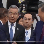 APEC再出糗 网友赠一尊习近平新绰号”废物”